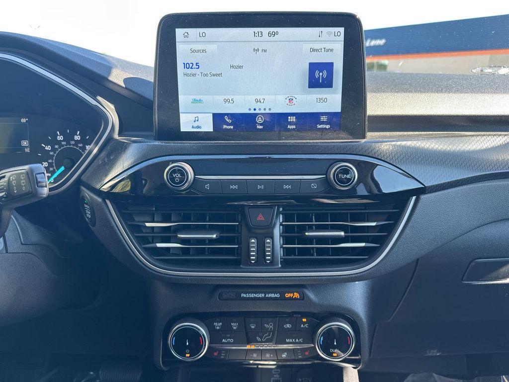 used 2022 Ford Escape car, priced at $23,000