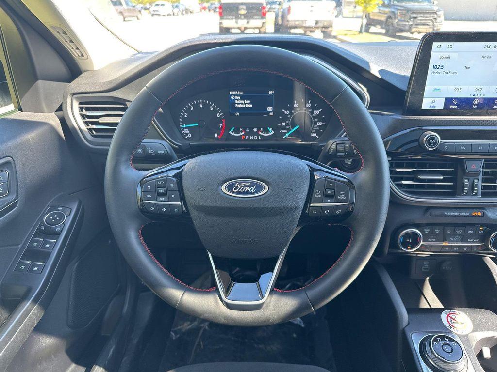 used 2022 Ford Escape car, priced at $23,000