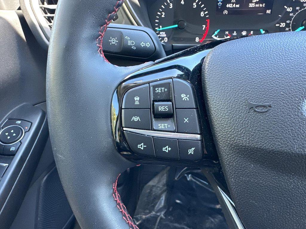 used 2022 Ford Escape car, priced at $23,000