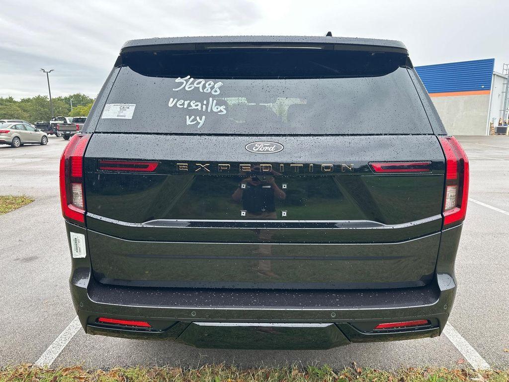 new 2025 Ford Expedition car, priced at $85,130