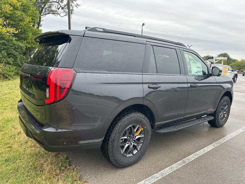 new 2025 Ford Expedition car, priced at $85,130