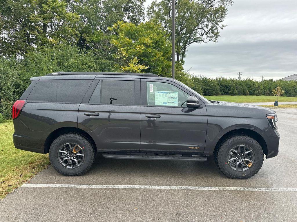 new 2025 Ford Expedition car, priced at $85,130