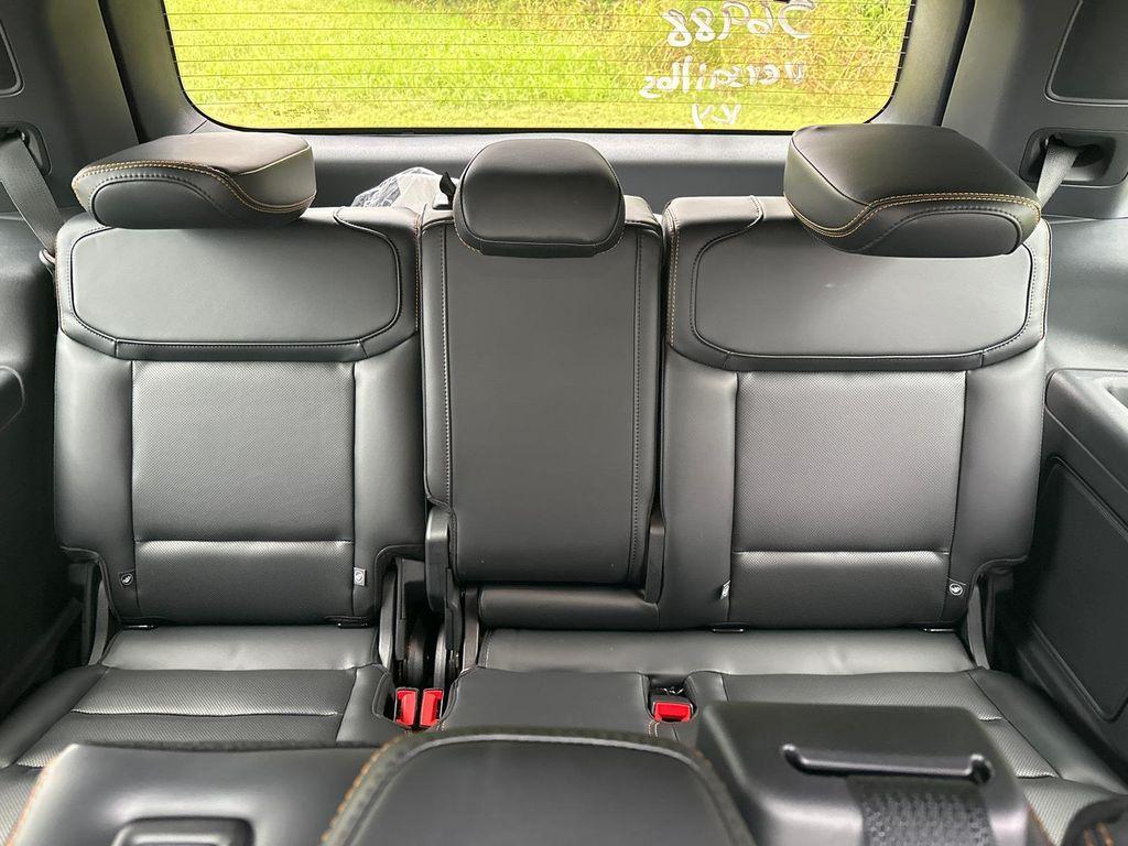 new 2025 Ford Expedition car, priced at $85,130