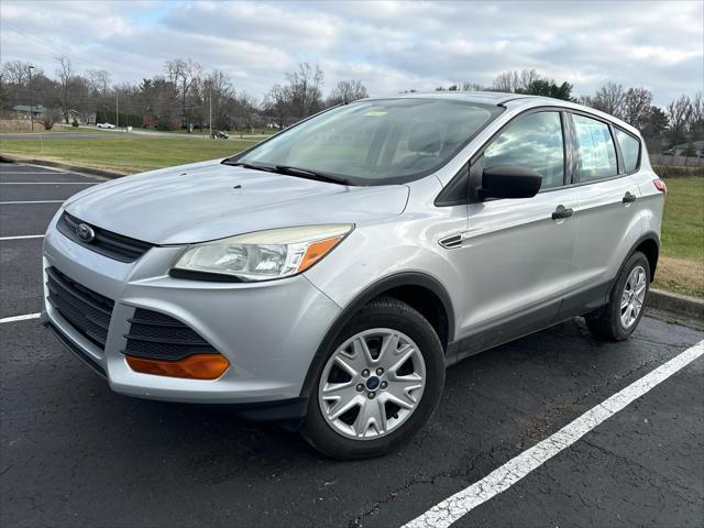 used 2013 Ford Escape car, priced at $5,000