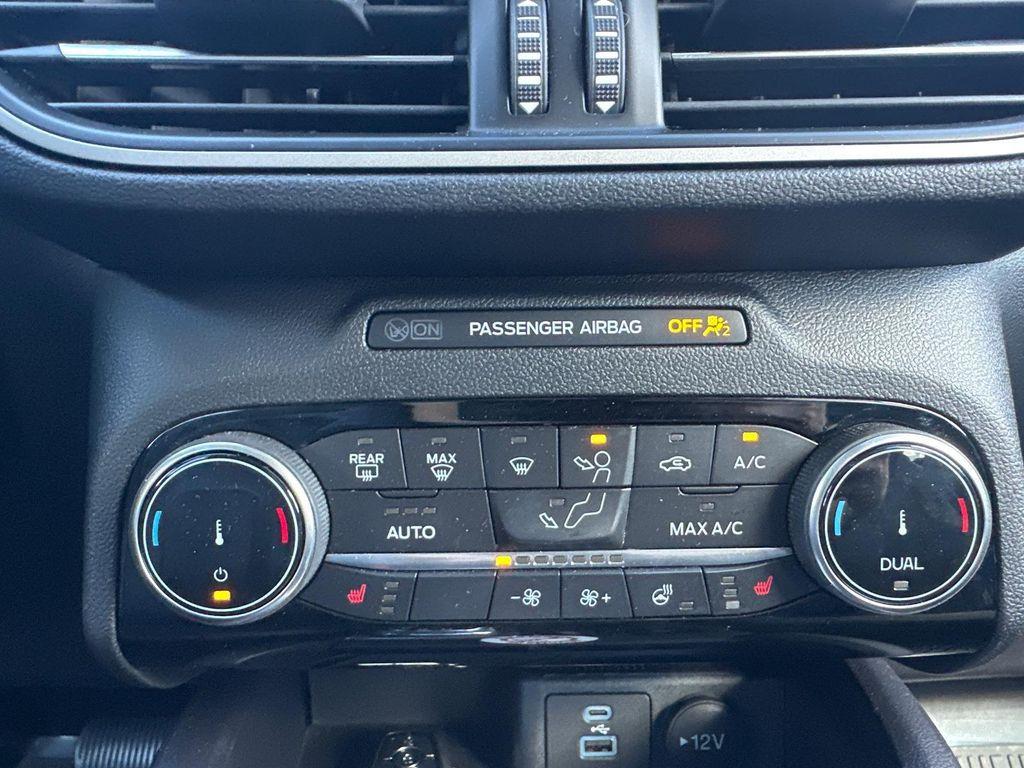 used 2022 Ford Escape car, priced at $23,000