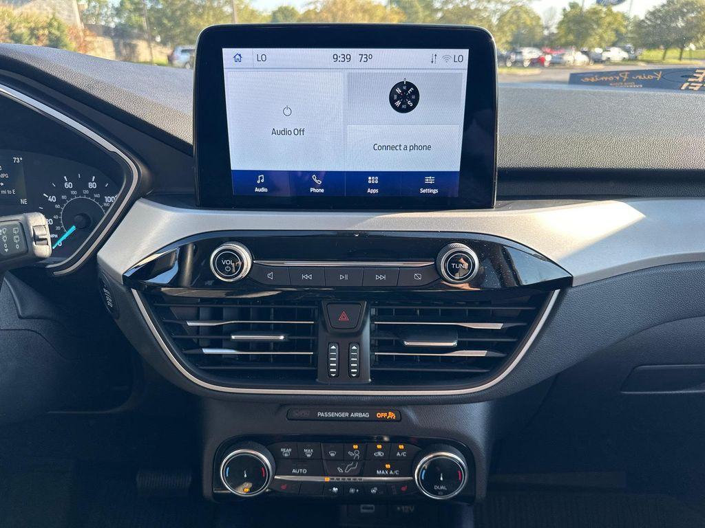 used 2022 Ford Escape car, priced at $20,000