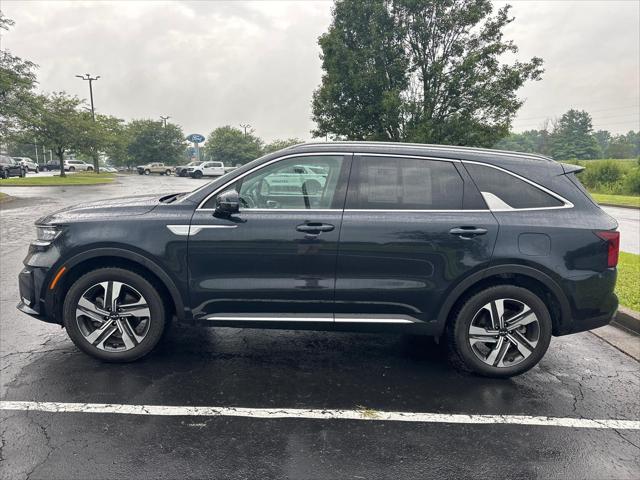 used 2023 Kia Sorento Hybrid car, priced at $33,500