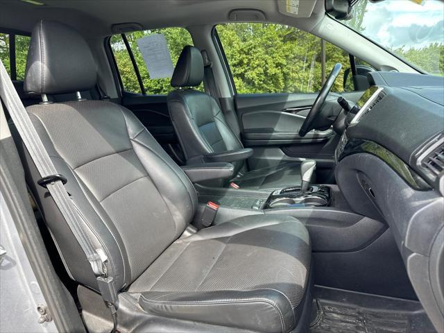 used 2019 Honda Ridgeline car, priced at $25,500