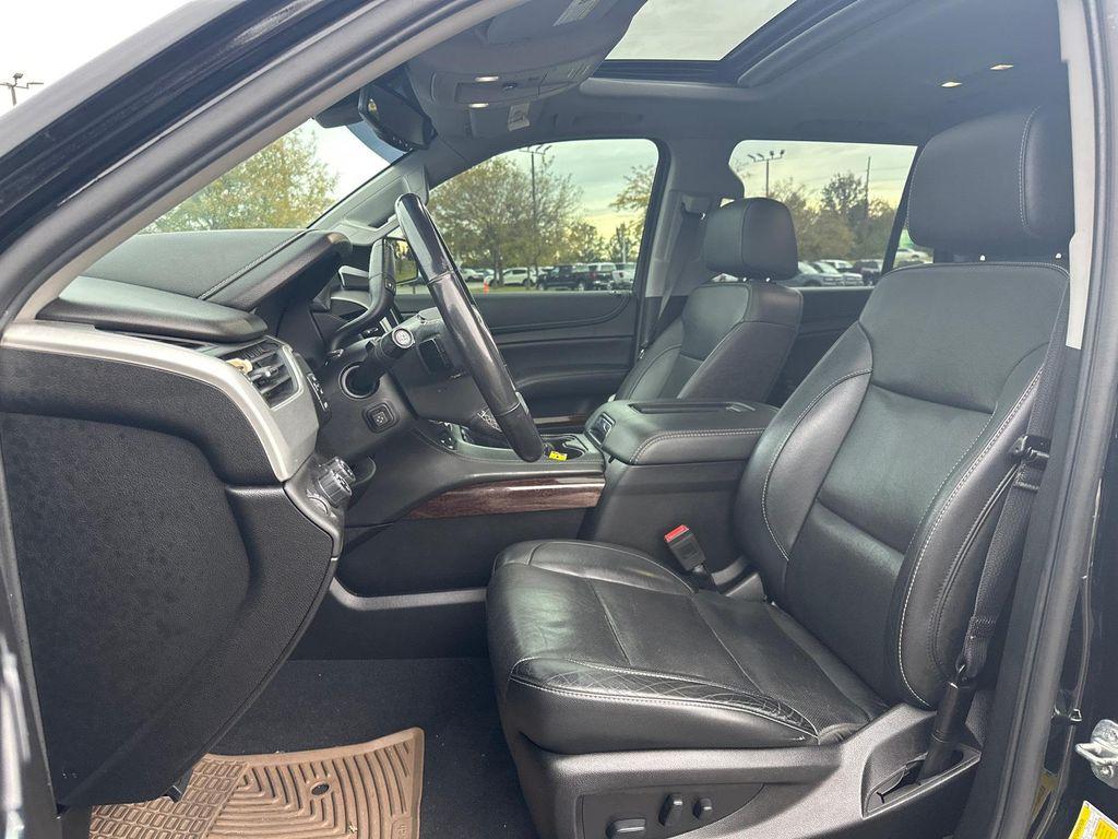 used 2019 GMC Yukon car, priced at $25,000