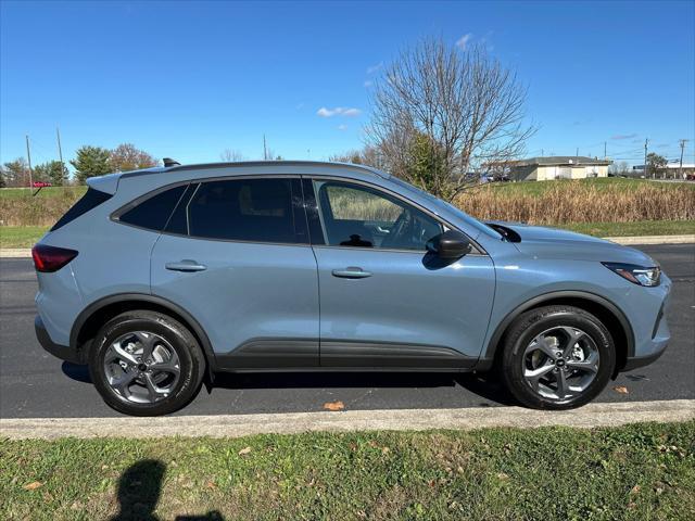 new 2025 Ford Escape car, priced at $33,525