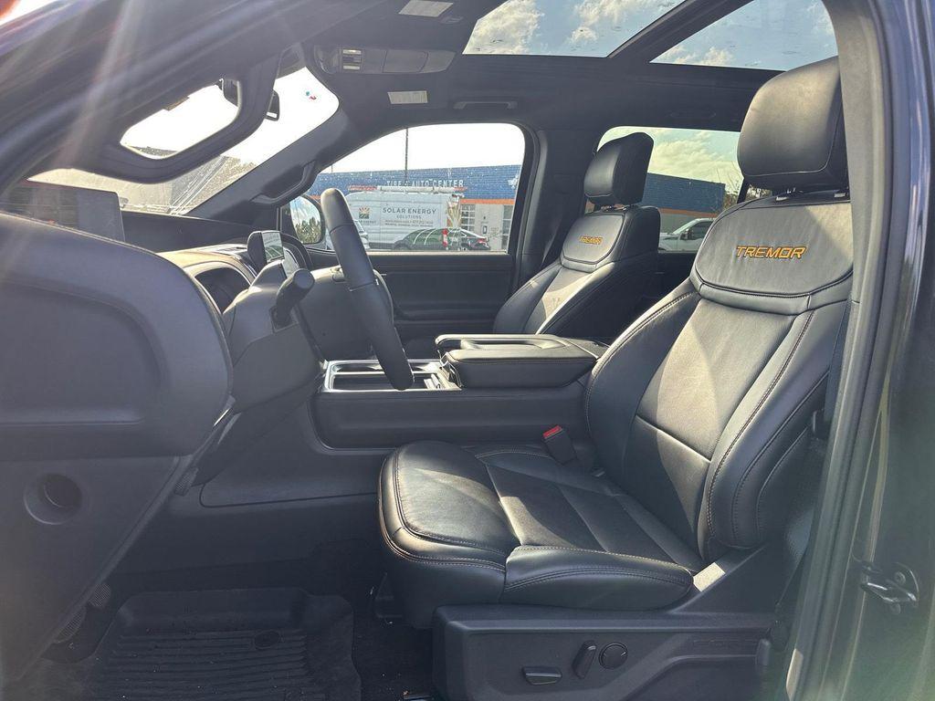 used 2025 Ford Expedition car, priced at $79,500