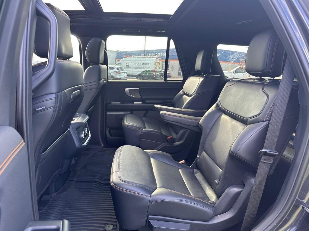 used 2025 Ford Expedition car, priced at $79,500
