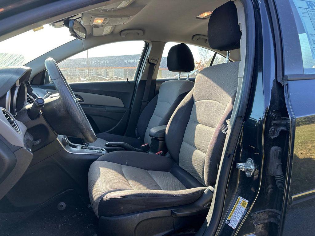 used 2015 Chevrolet Cruze car, priced at $4,000