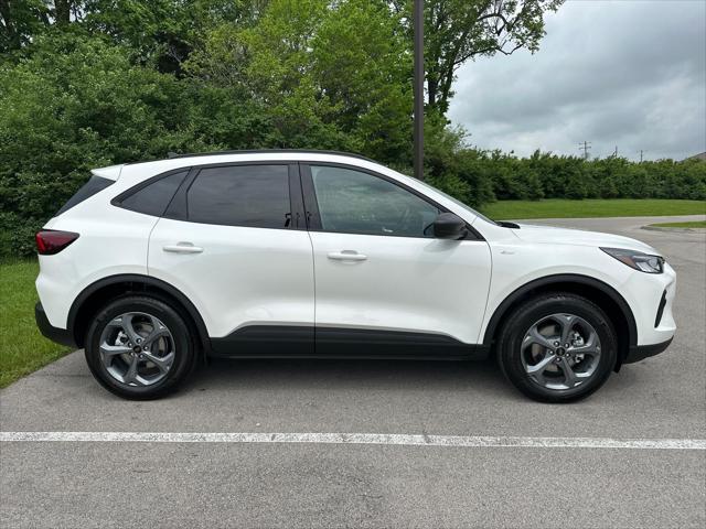 new 2025 Ford Escape car, priced at $35,000