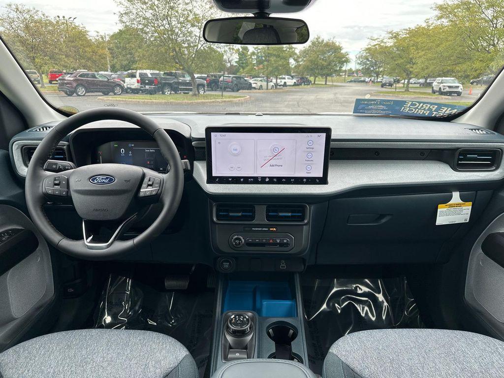 new 2025 Ford Maverick car, priced at $35,025