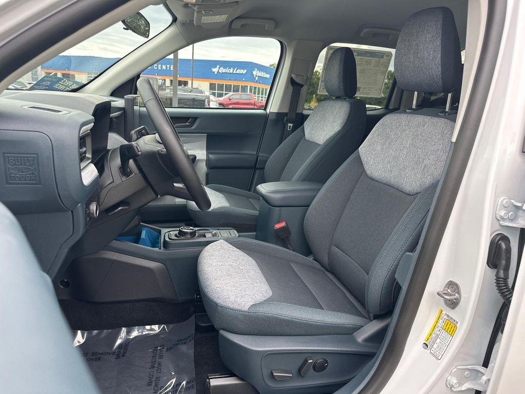 new 2025 Ford Maverick car, priced at $35,025
