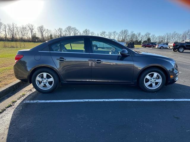 used 2015 Chevrolet Cruze car, priced at $9,000