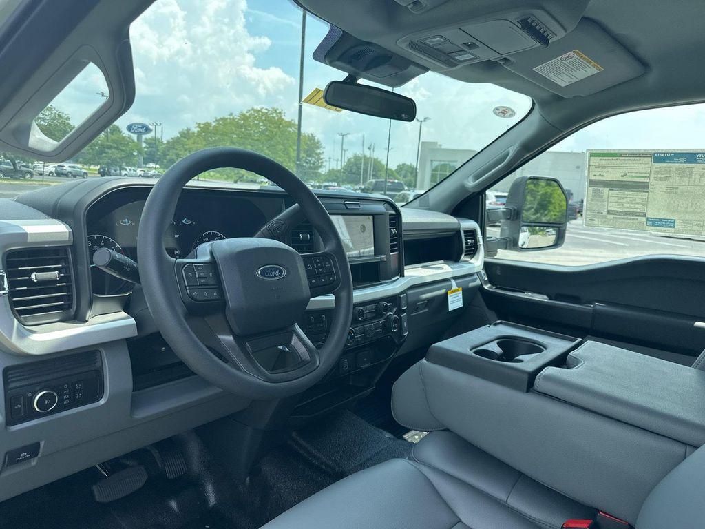 new 2025 Ford F-250 car, priced at $59,535