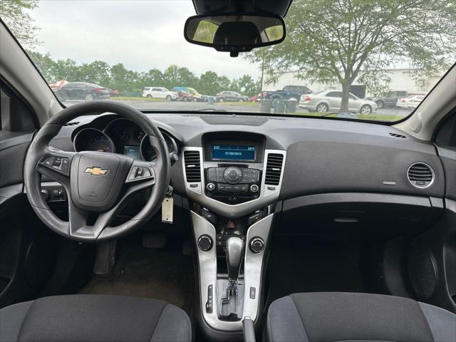 used 2016 Chevrolet Cruze Limited car, priced at $7,500
