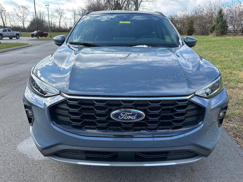 new 2025 Ford Escape car, priced at $33,000