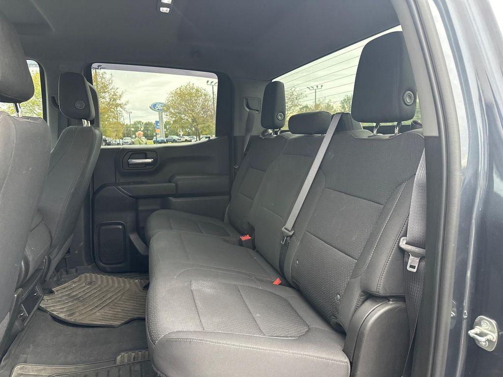 used 2022 Chevrolet Silverado 1500 car, priced at $26,500