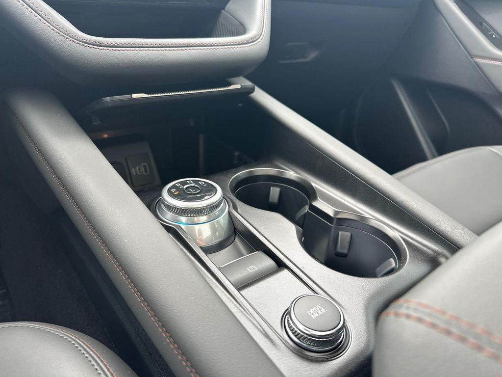 new 2025 Ford Explorer car, priced at $51,490