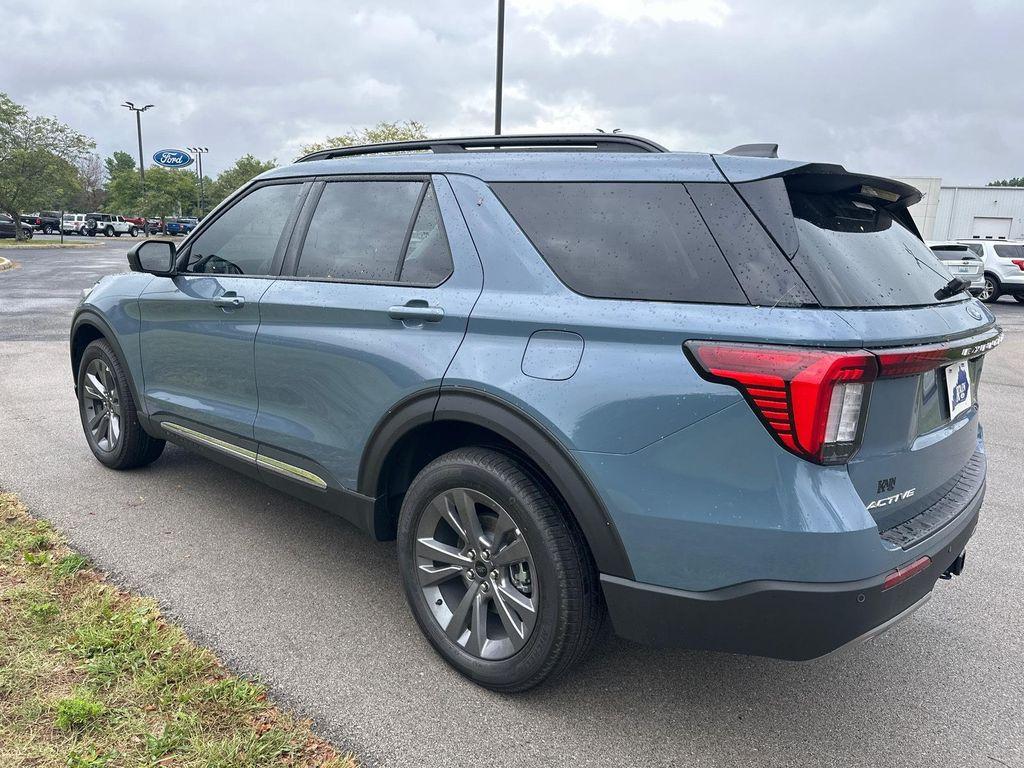 new 2025 Ford Explorer car, priced at $51,490