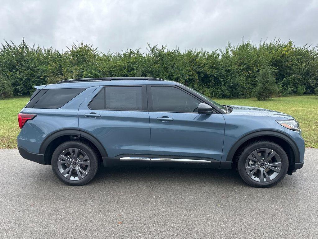 new 2025 Ford Explorer car, priced at $51,490