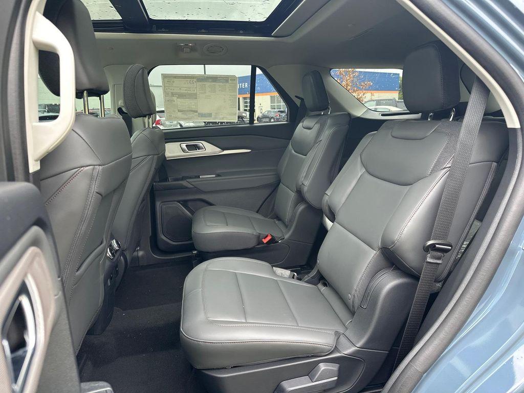 new 2025 Ford Explorer car, priced at $51,490