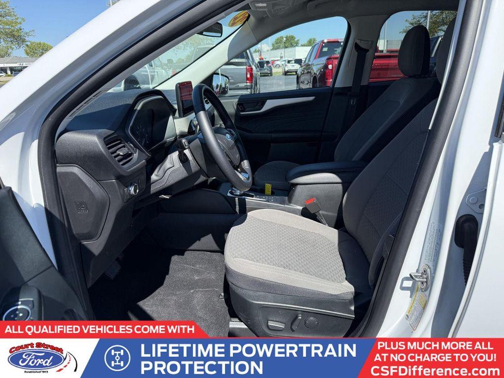 used 2022 Ford Escape car, priced at $23,900