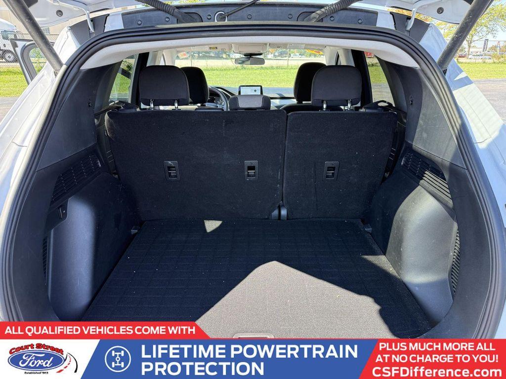 used 2022 Ford Escape car, priced at $23,900