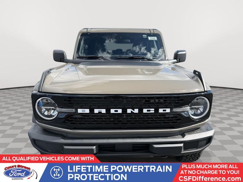 new 2025 Ford Bronco car, priced at $49,135