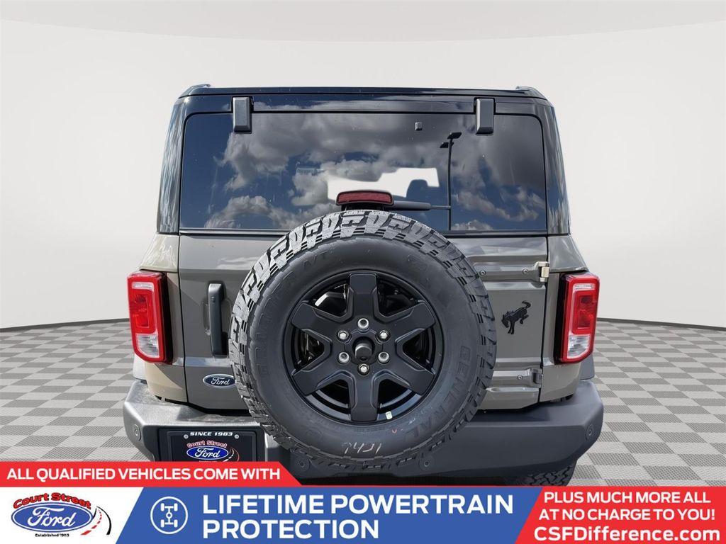 new 2025 Ford Bronco car, priced at $49,135