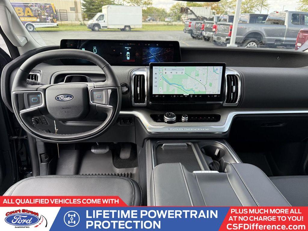 new 2025 Ford Expedition car, priced at $80,910