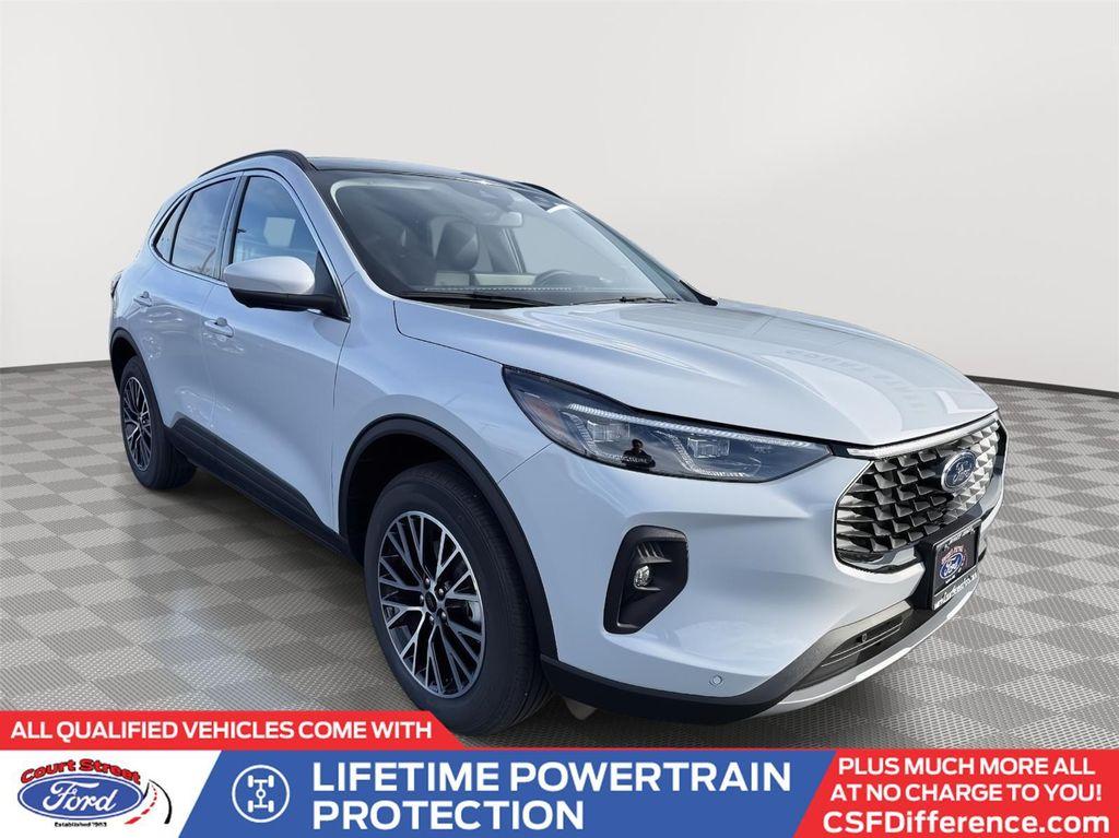 new 2025 Ford Escape PHEV car, priced at $34,500