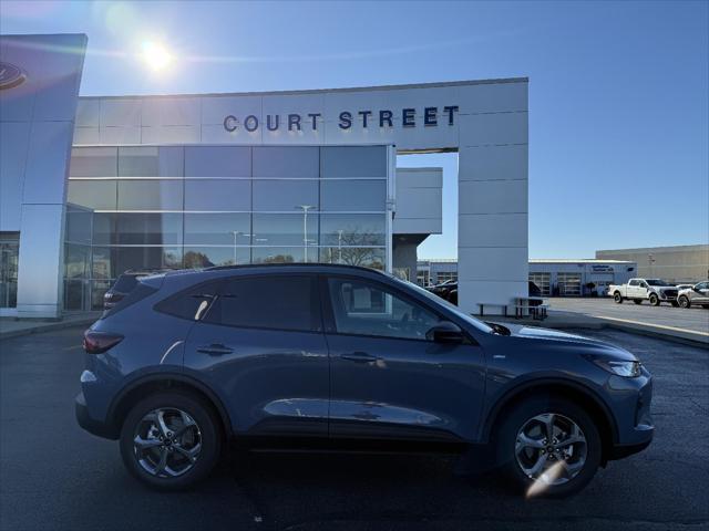 new 2025 Ford Escape car, priced at $33,596