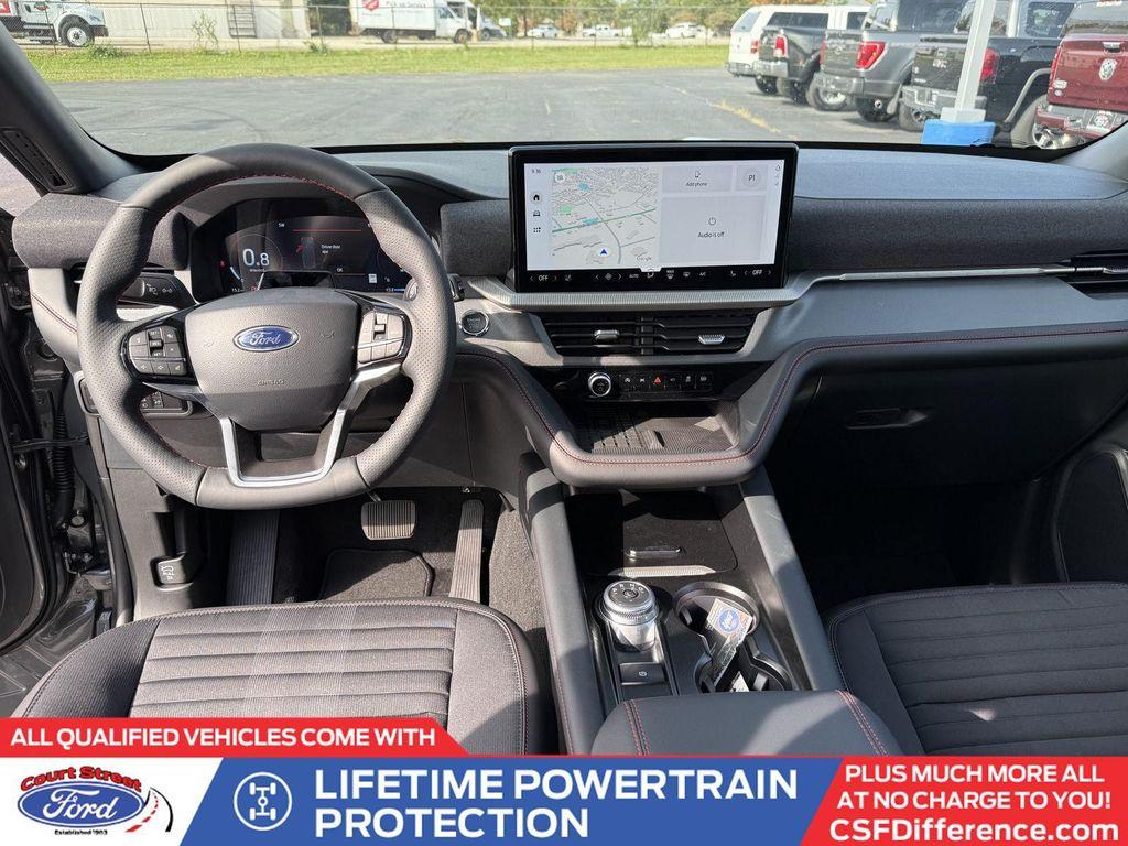 new 2025 Ford Explorer car, priced at $49,768
