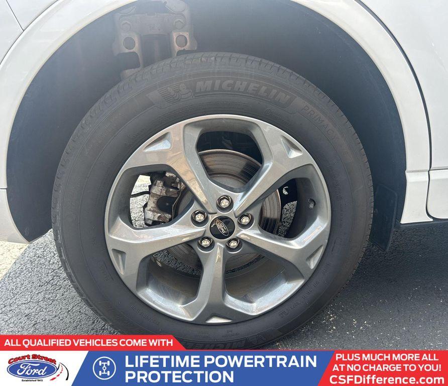 used 2023 Ford Escape car, priced at $22,995