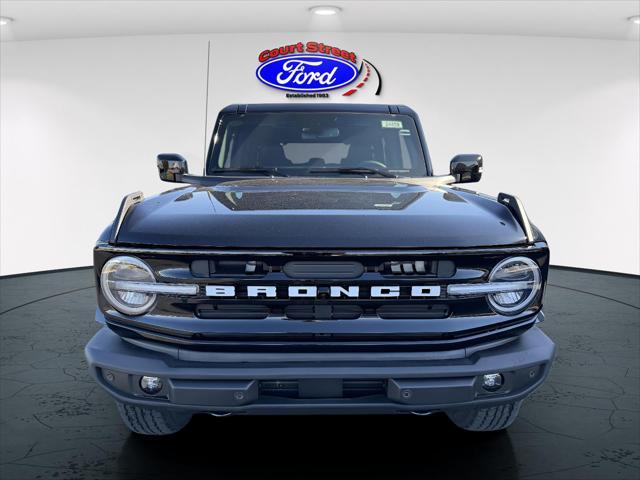 new 2024 Ford Bronco car, priced at $53,288