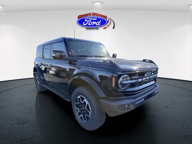 new 2024 Ford Bronco car, priced at $53,288