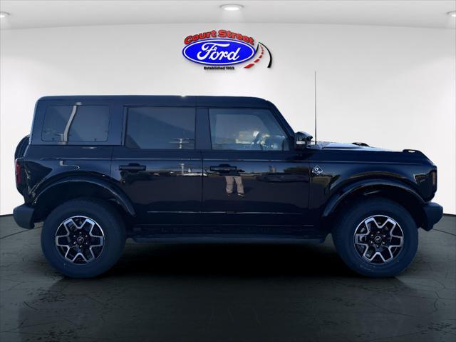 new 2024 Ford Bronco car, priced at $53,288