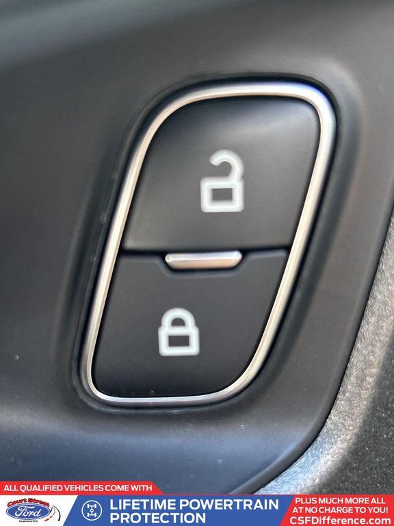 new 2025 Ford Bronco Sport car, priced at $34,301