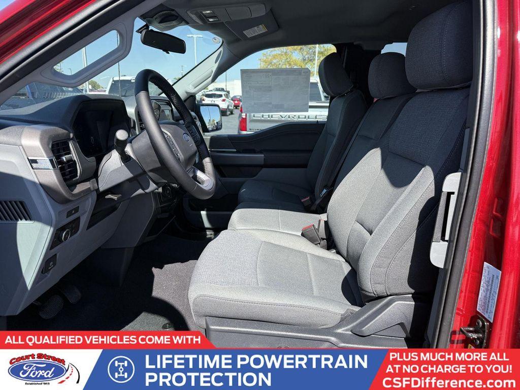 new 2025 Ford F-150 car, priced at $50,571