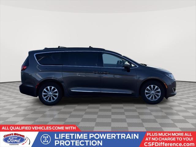 used 2017 Chrysler Pacifica car, priced at $13,498