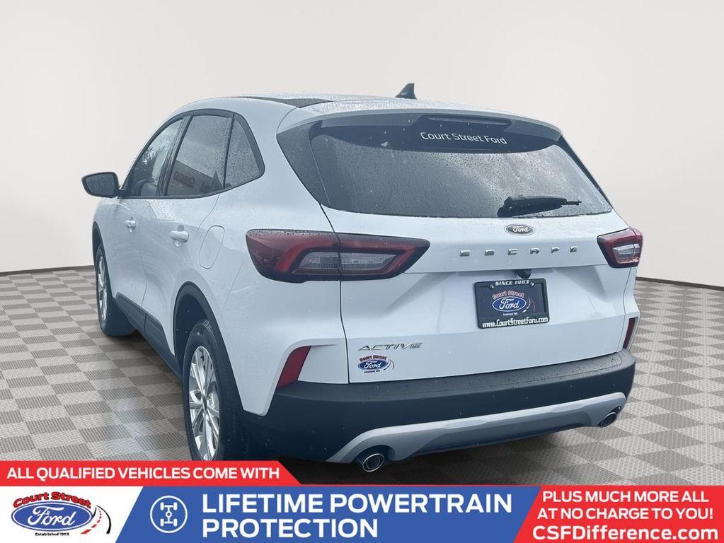 new 2025 Ford Escape car, priced at $25,300