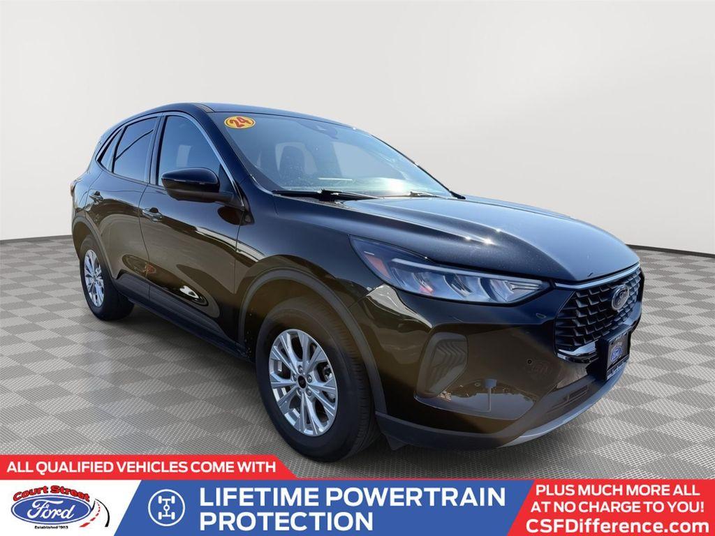 used 2024 Ford Escape car, priced at $28,998