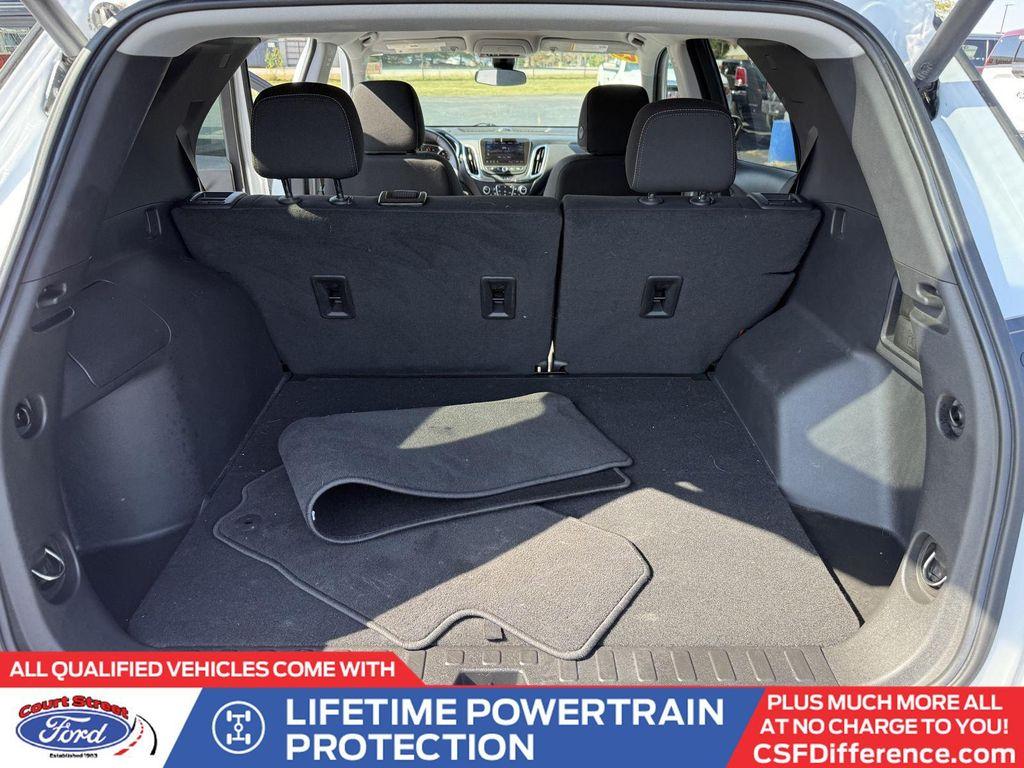 used 2022 Chevrolet Equinox car, priced at $25,895