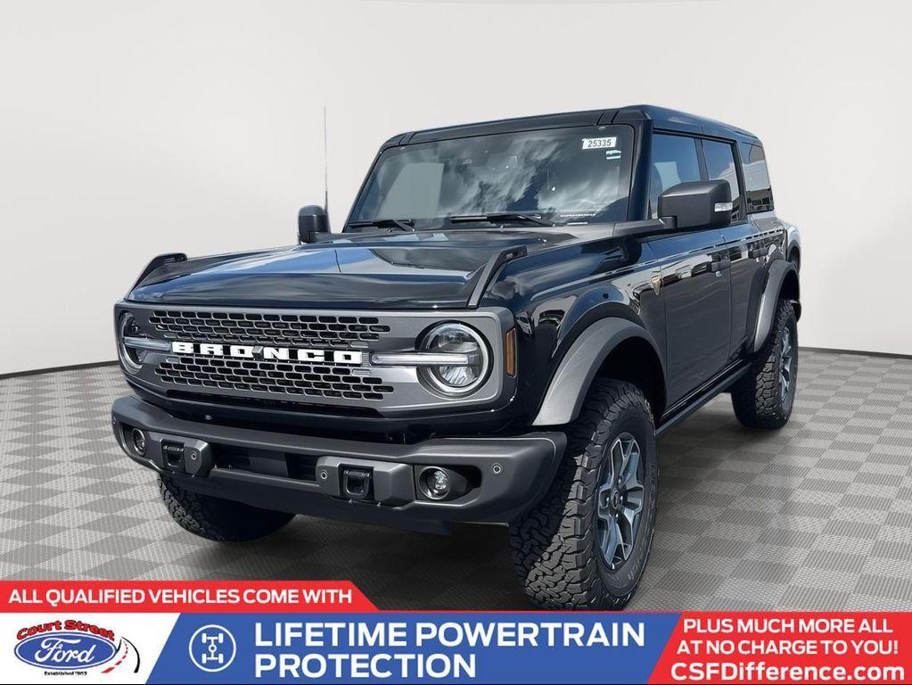 new 2025 Ford Bronco car, priced at $61,754