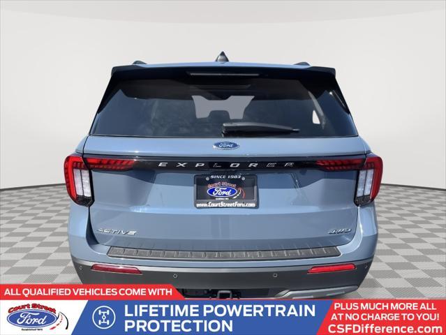 new 2025 Ford Explorer car, priced at $45,156