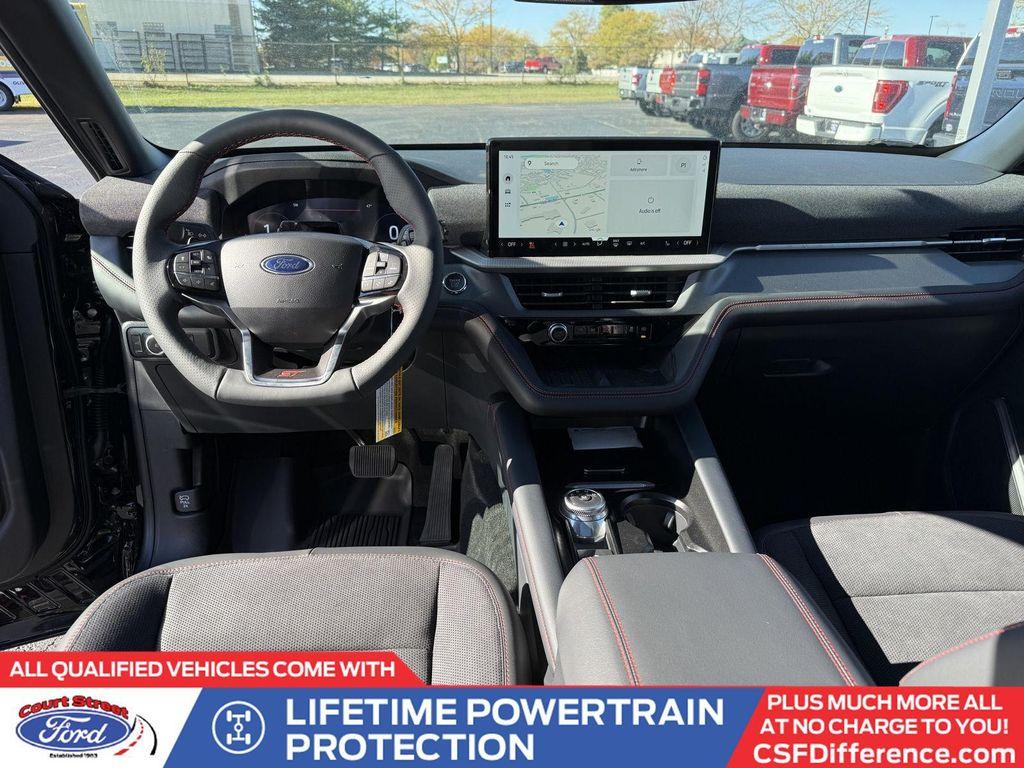 new 2025 Ford Explorer car, priced at $59,884